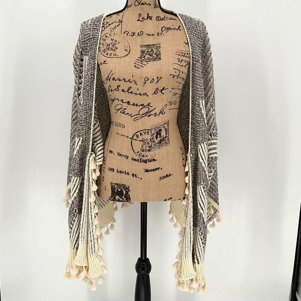 Roffe Pommed Hem Knit Kimono Wrap Cardigan Sweater Cream Grey Women One‎ Size